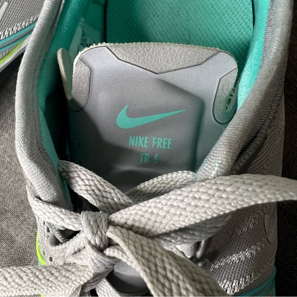 Nike “Free” TR6 in Gray with Neon Details Size 6.5 - Picture 6 of 15